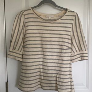 anthropologie erin+ali short sleeve tshirt size L